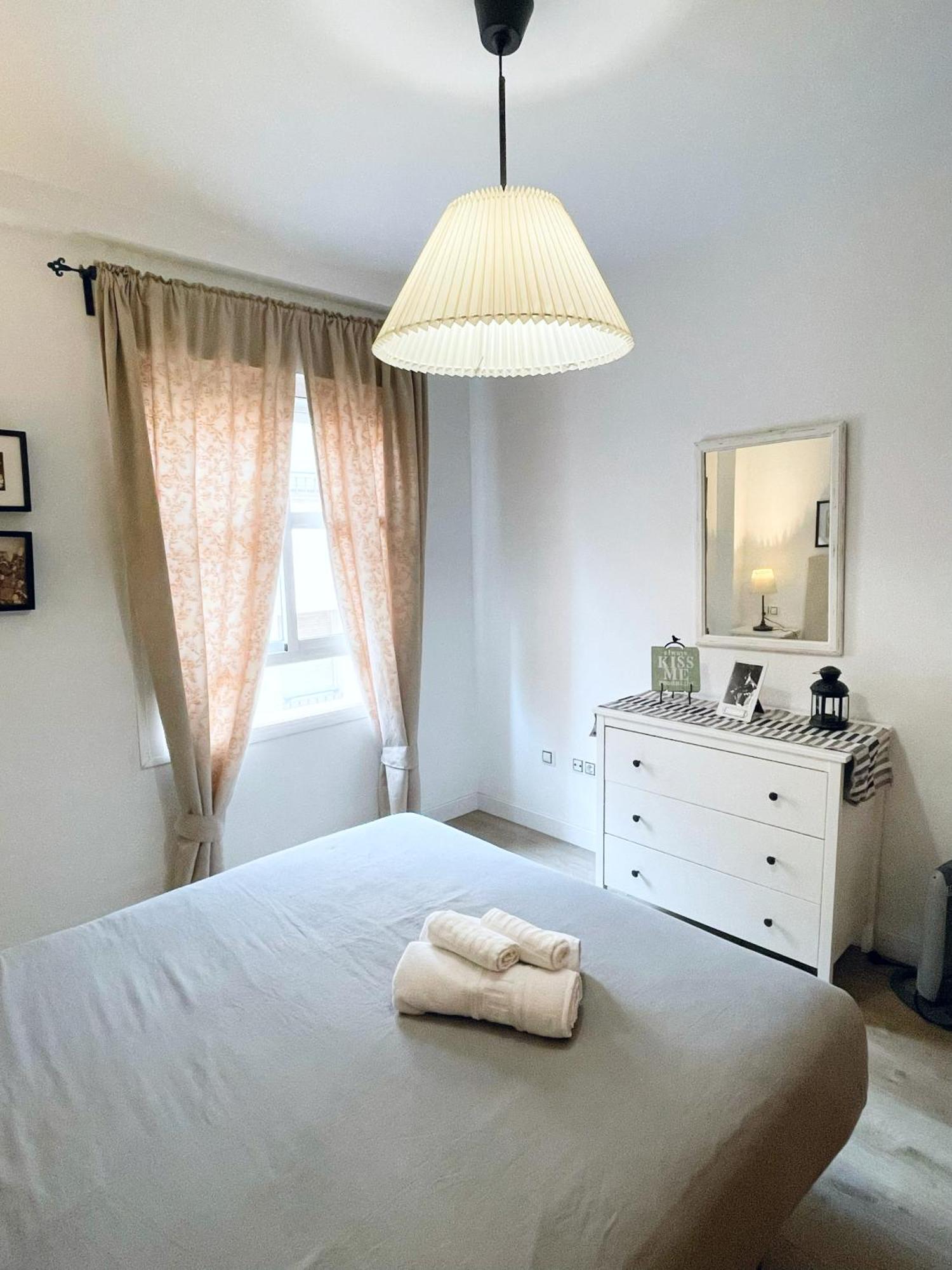 Centrico Piso Con Parking Disponible By Bebalmy Appartement Málaga